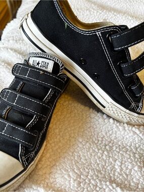 Converse Kids Black Low-Top Velcro Canvas Sneakers